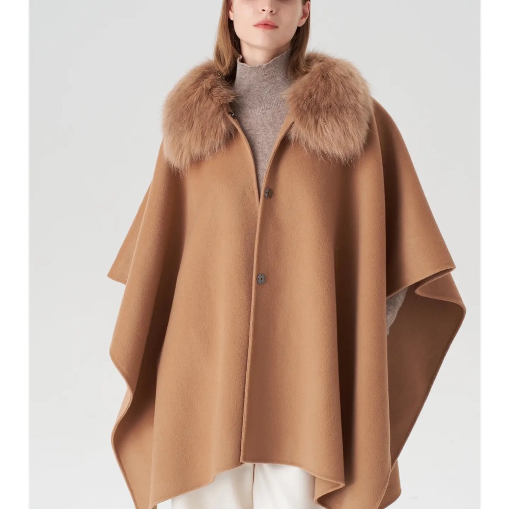 Pissenlit Cashmere Cape with Detachable Fur Collar - Camel
